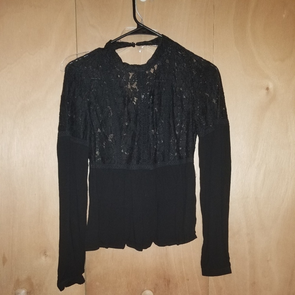 Lace top with choker NWT